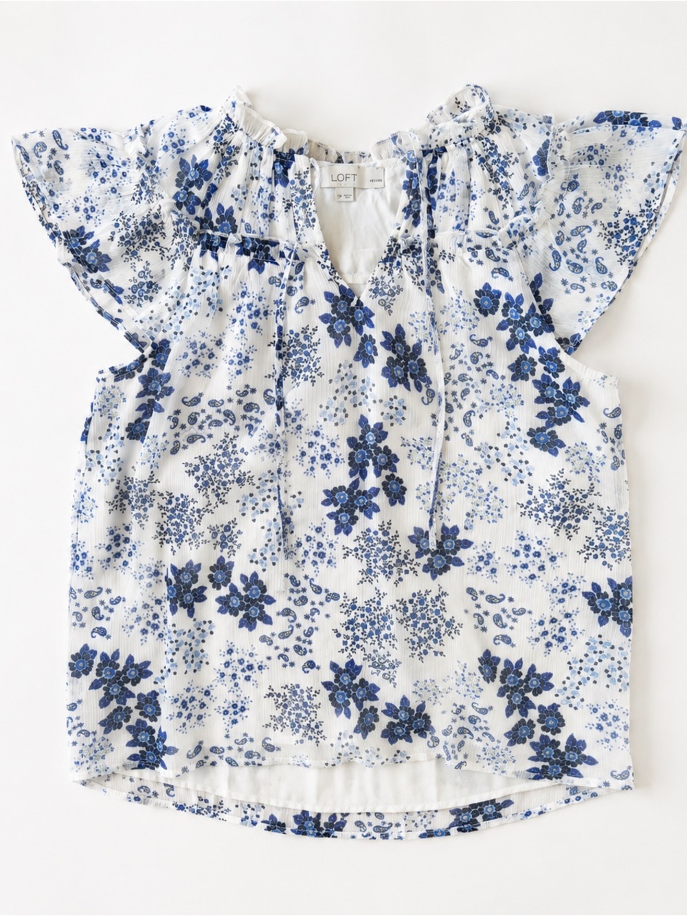 LOFT White and Blue Floral V Neck Flutter Sleeve Blouse Petite Small